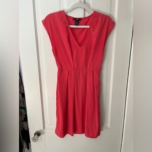 H&M Salmon Red Pink V-Neck Short Sleeve Dress Size 6
